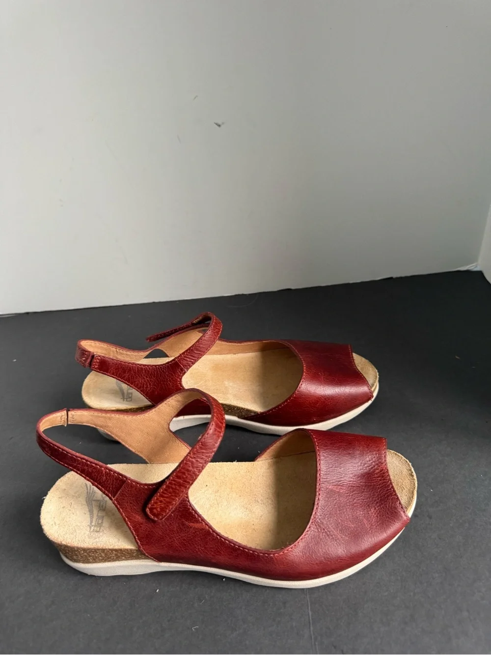 Dansko Marcy Wedge Sandals in red waxy leather. Size EU 39